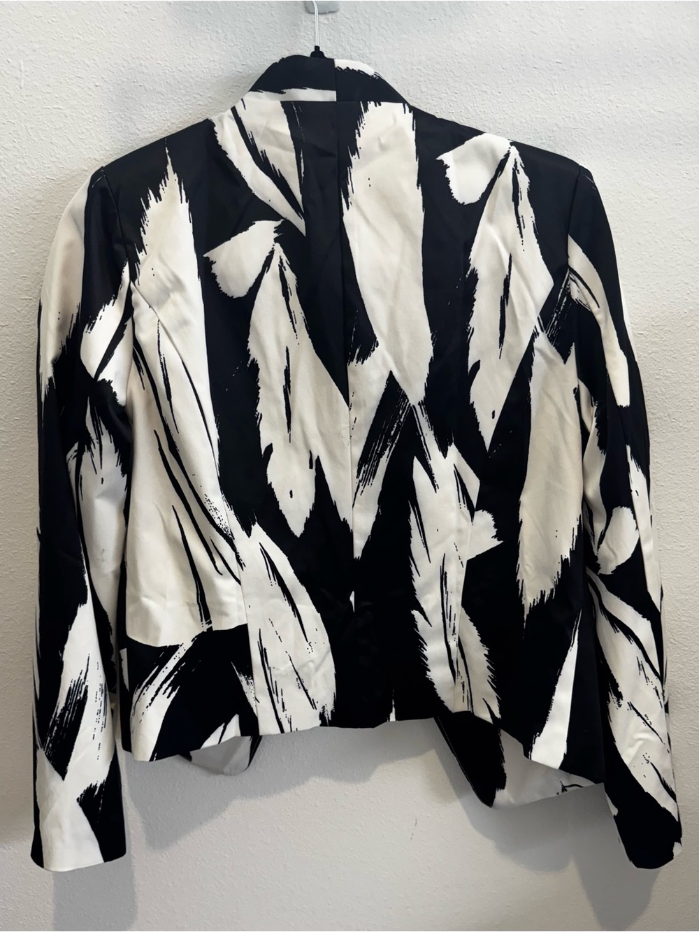 Monochrome Brushstroke Blazer - - Picture 2 of 7